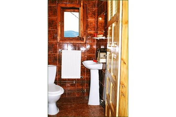 Romania Privát Bran, Exterior